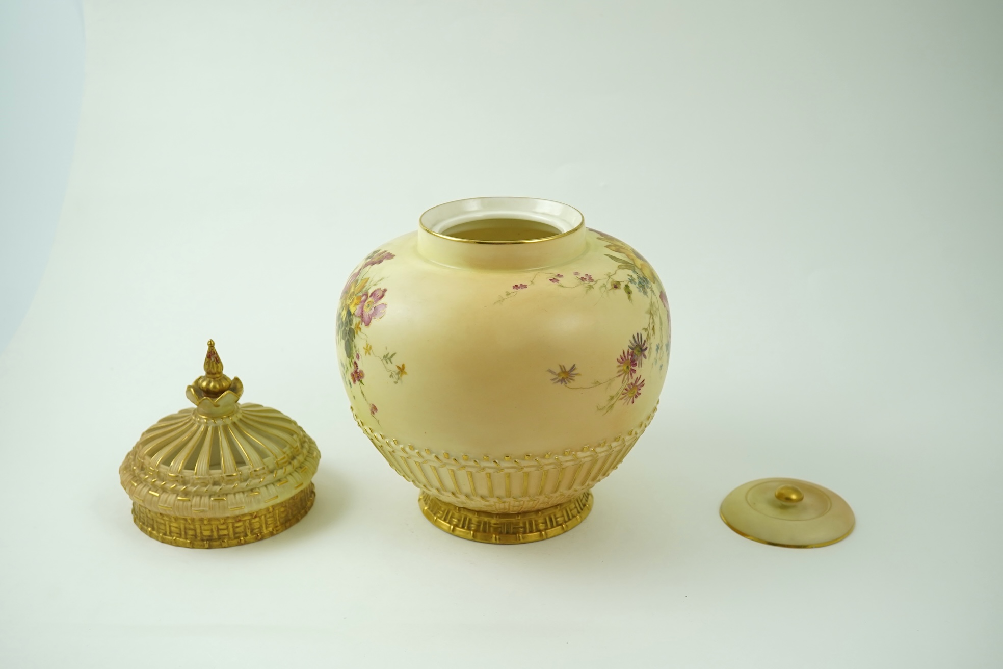A Royal Worcester blush ivory pot pourri, cover and liner, c.1896